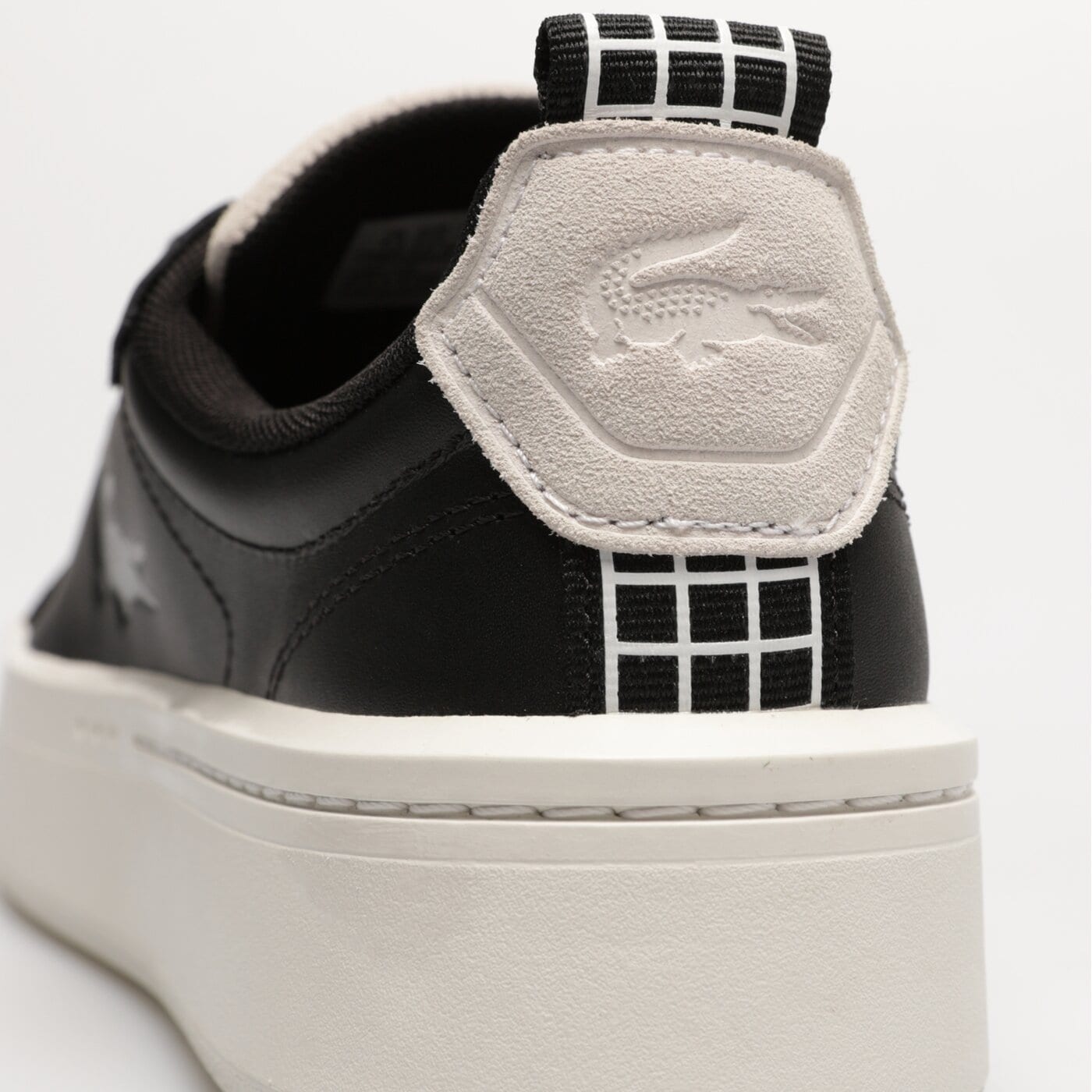 Damskie sneakersy (buty) LACOSTE CARNABY PLAT 123 1 SFA 745sfa0040454 kolor czarny