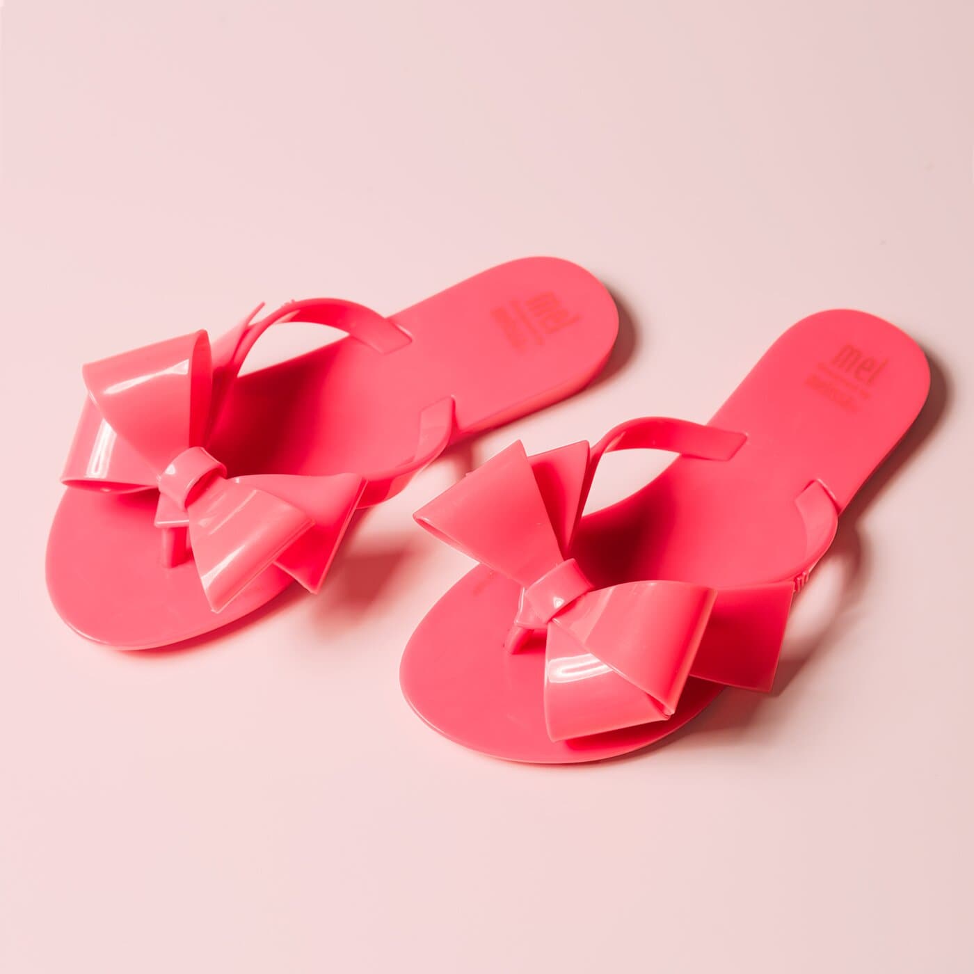 Dziecięce sandały / klapki MELISSA MEL HARMONIC BOW III INF 3187106709 kolor różowy