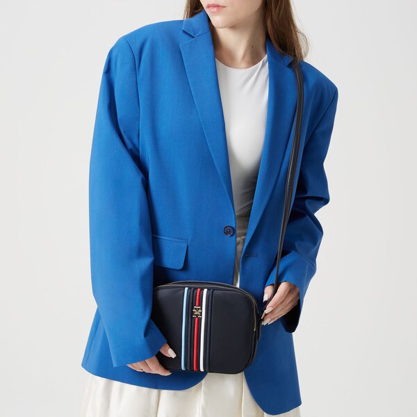 Damska torebka TOMMY HILFIGER TOREBKA POPPY CROSSOVER CORP aw0aw15985dw6 kolor granatowy