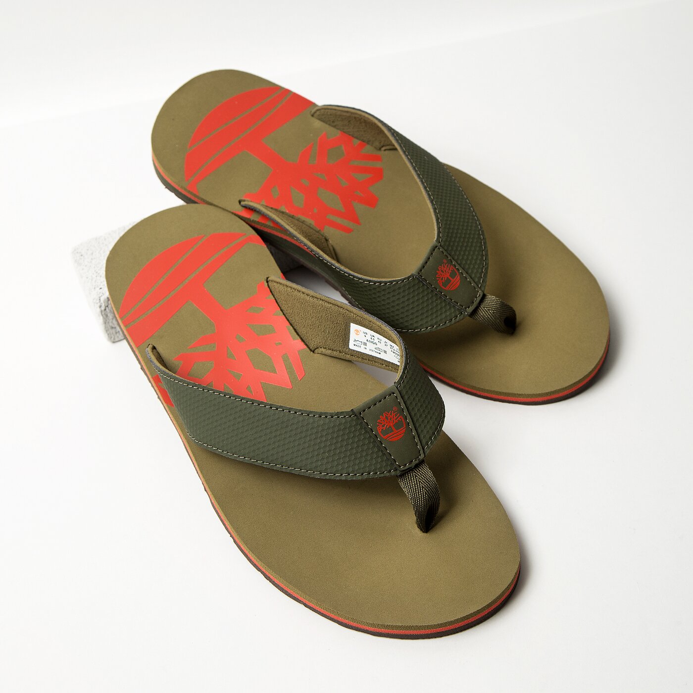 Męskie klapki TIMBERLAND WILD DUNES SYNTH THONG ca1igs kolor khaki