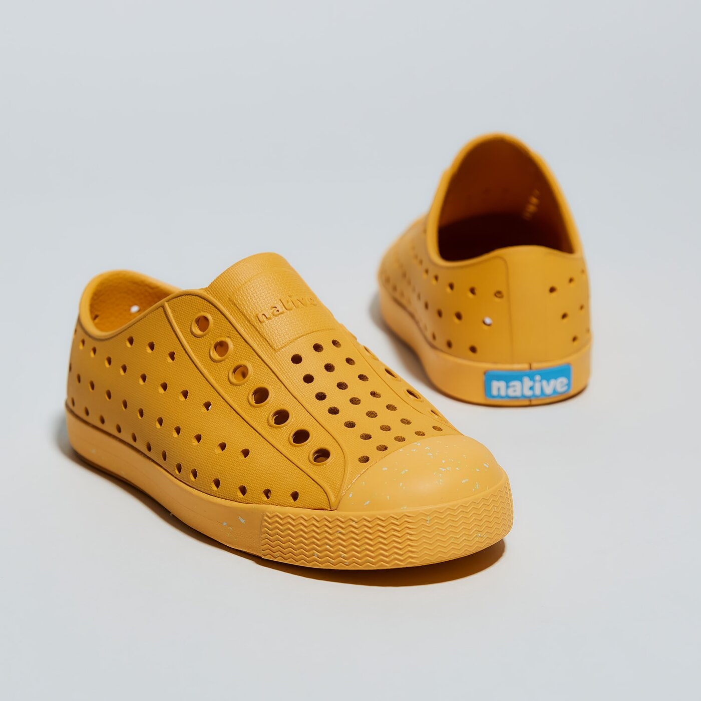 Dziecięce trampki NATIVE JEFFERSON BLOOM CHILD 13100148-7513 kolor pomarańczowy