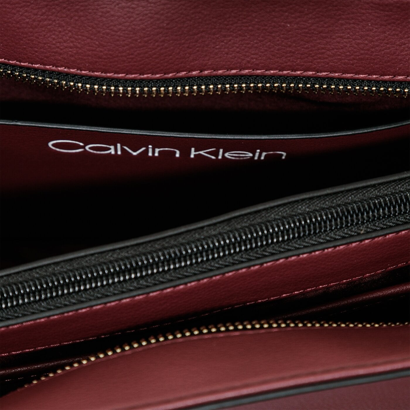 Damska torebka CALVIN KLEIN TOREBKA SHOPPER MD k60k607802gdu kolor bordowy