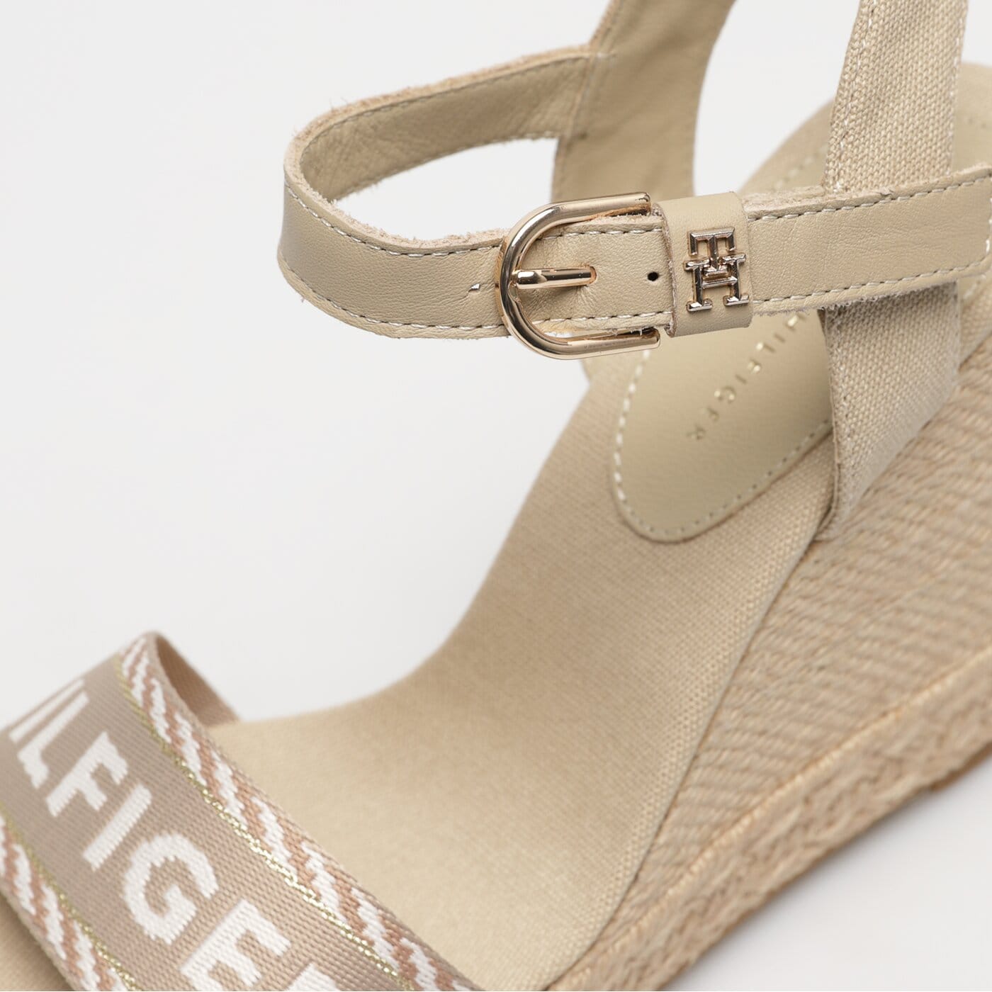 Damskie szpilki / czółenka TOMMY HILFIGER SEASONAL WEBBING WEDGE fw0fw07088rbt kolor beżowy