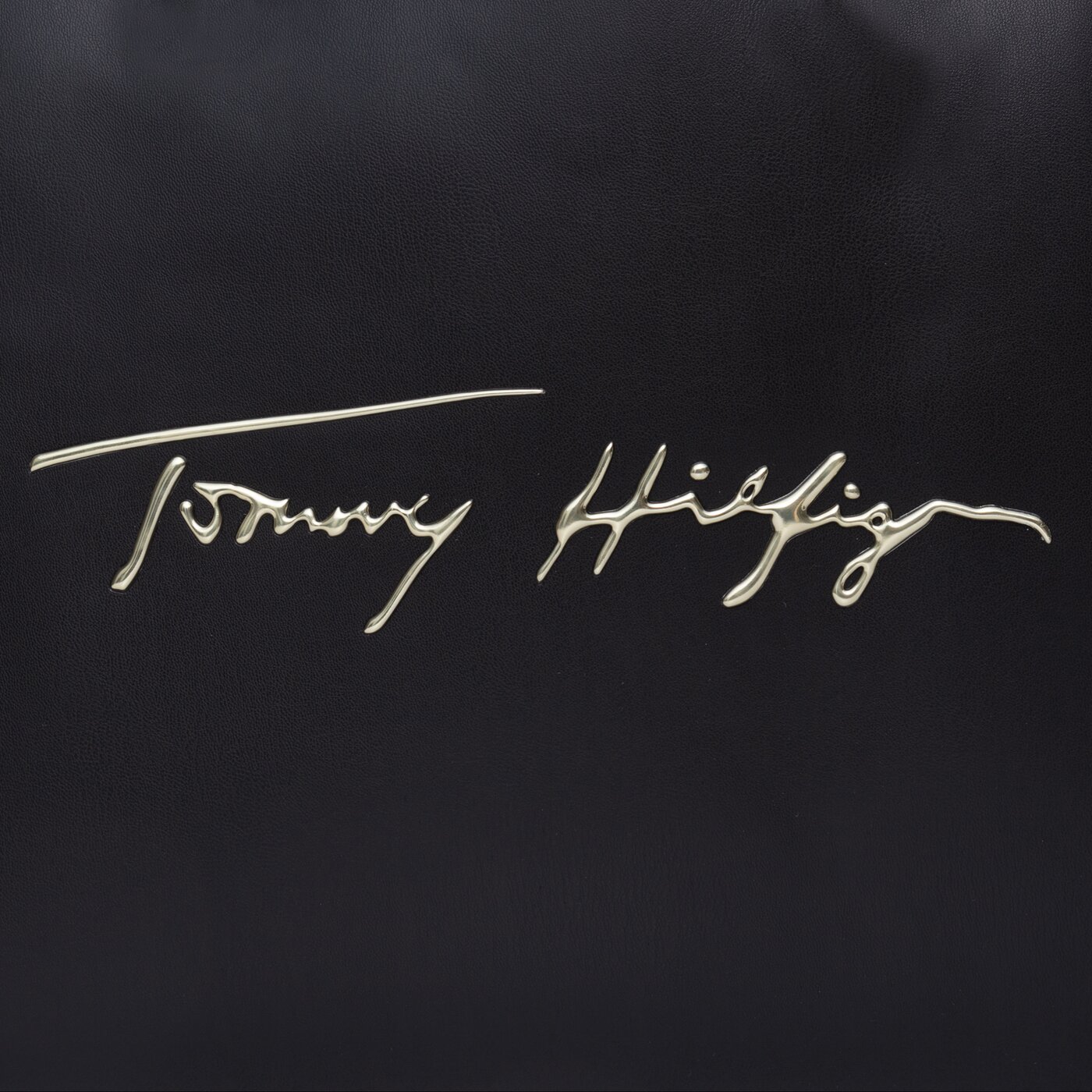 Damska torebka TOMMY HILFIGER TOREBKA ICONIC TOMMY TOTE aw0aw10457bds kolor czarny