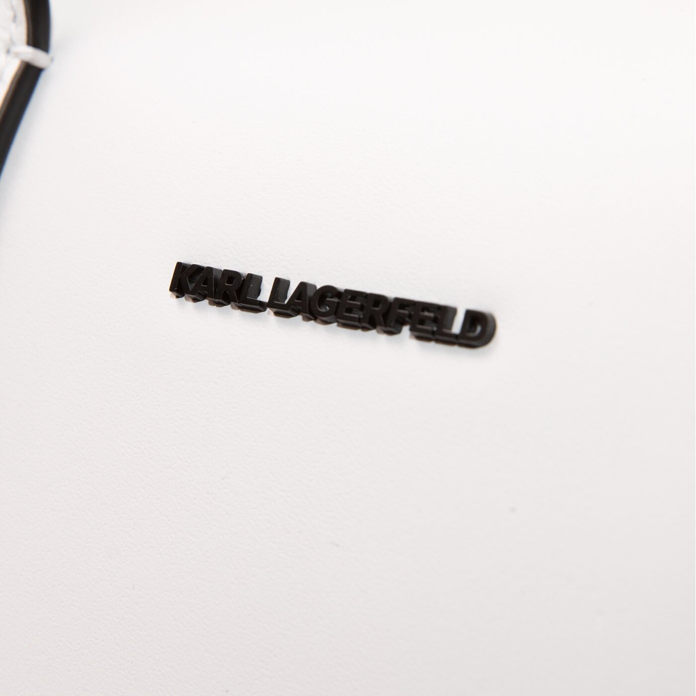 Damska torebka KARL LAGERFELD TOREBKA KIKON MINI PRINT DECO TOP H 216w3007101white kolor czarny