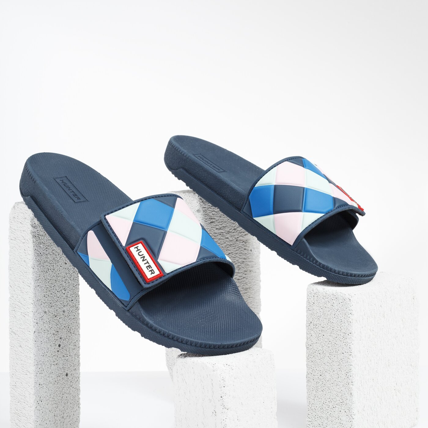 Damskie klapki HUNTER ORIGINAL ADJUSTABLE SLIDE WEAVE wfd4029evanvy kolor różowy