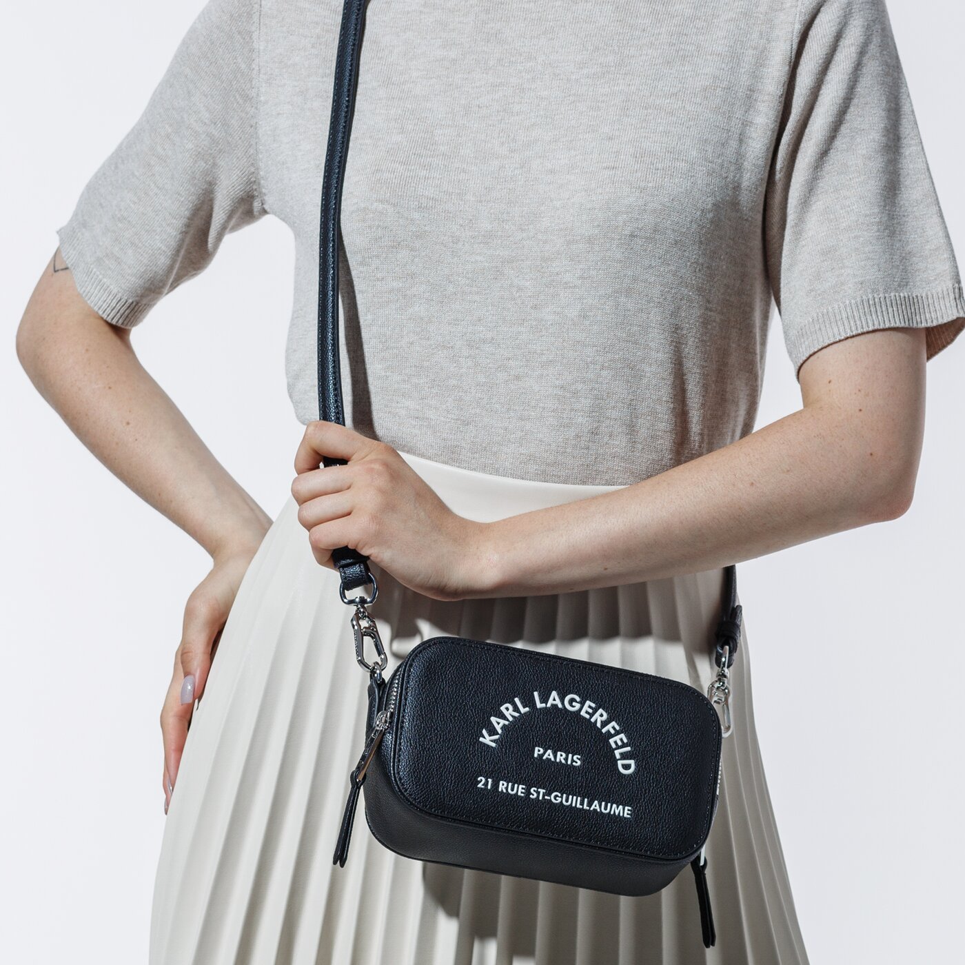 Damska torebka KARL LAGERFELD TOREBKA RUE GUILLAUME 201w3113999 kolor czarny