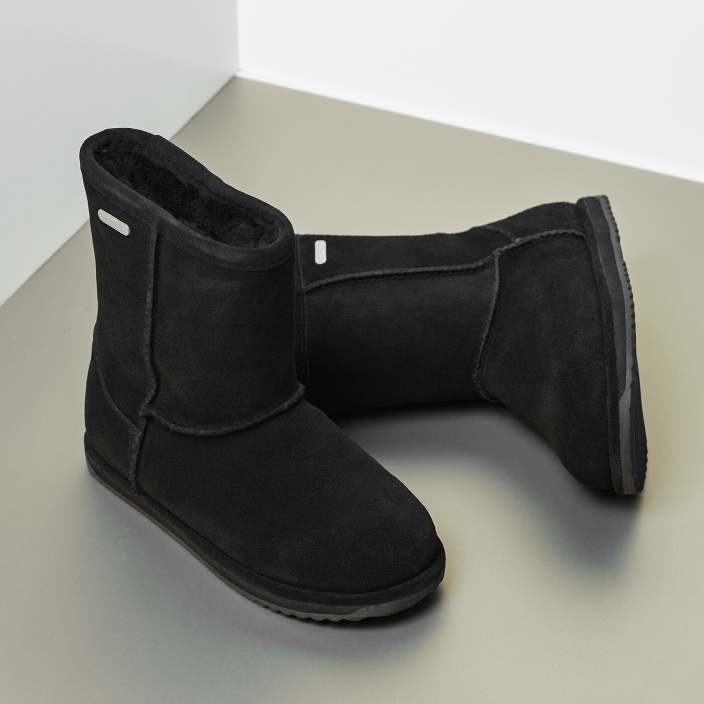 Dziecięce buty za kostkę EMU BRUMBY LO k10773black kolor czarny