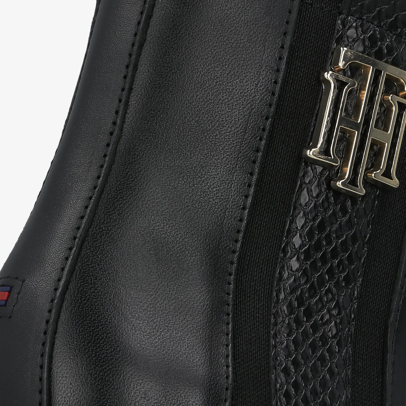 Damskie botki / sztyblety TOMMY HILFIGER HATTY 8A TH INTERLOCK LEATHER fw0fw05181bds kolor czarny