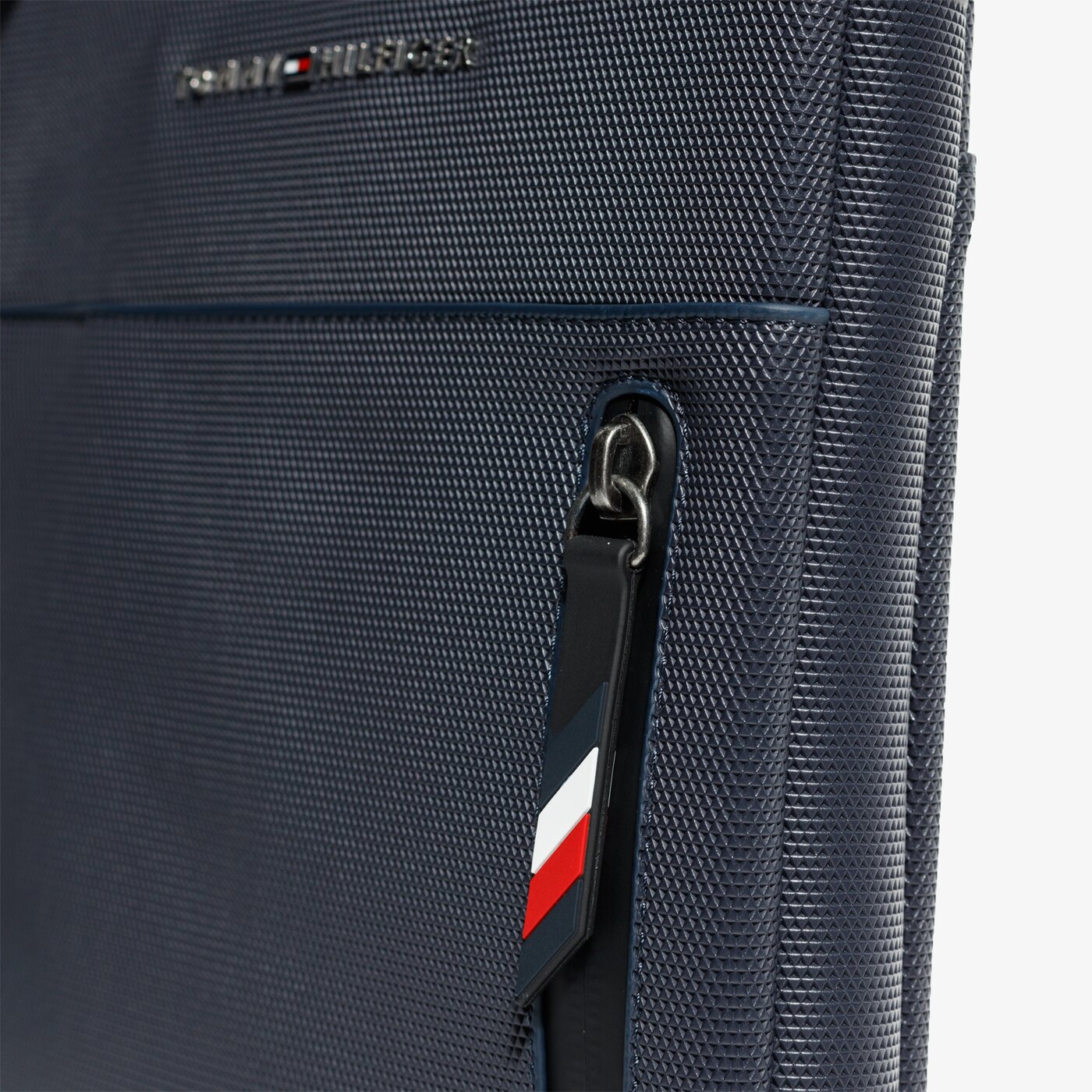 TOMMY HILFIGER TORBA ESSENTIAL PIQUE MINI CROSSOVER am0am05295cjm kolor granatowy