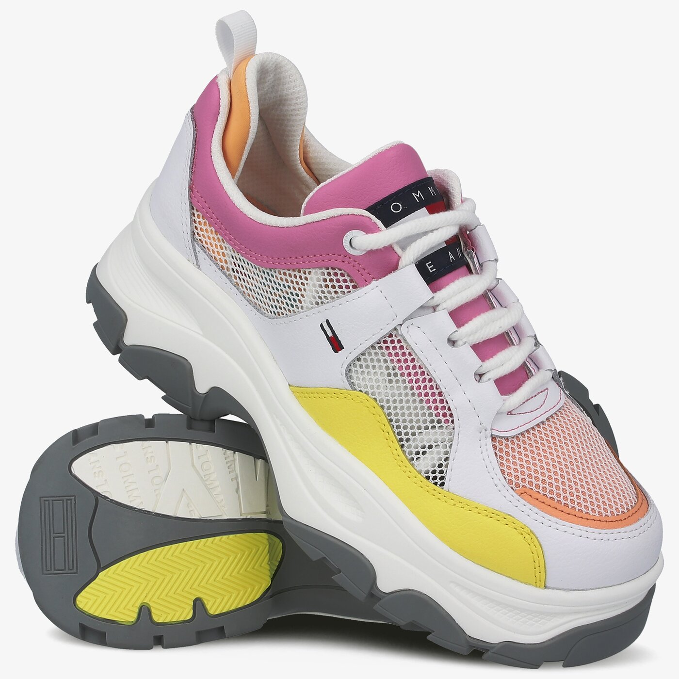 Damskie sneakersy (buty) TOMMY HILFIGER RECYCLED MESH FLATFORM SHOE en0en00808ybs kolor biały