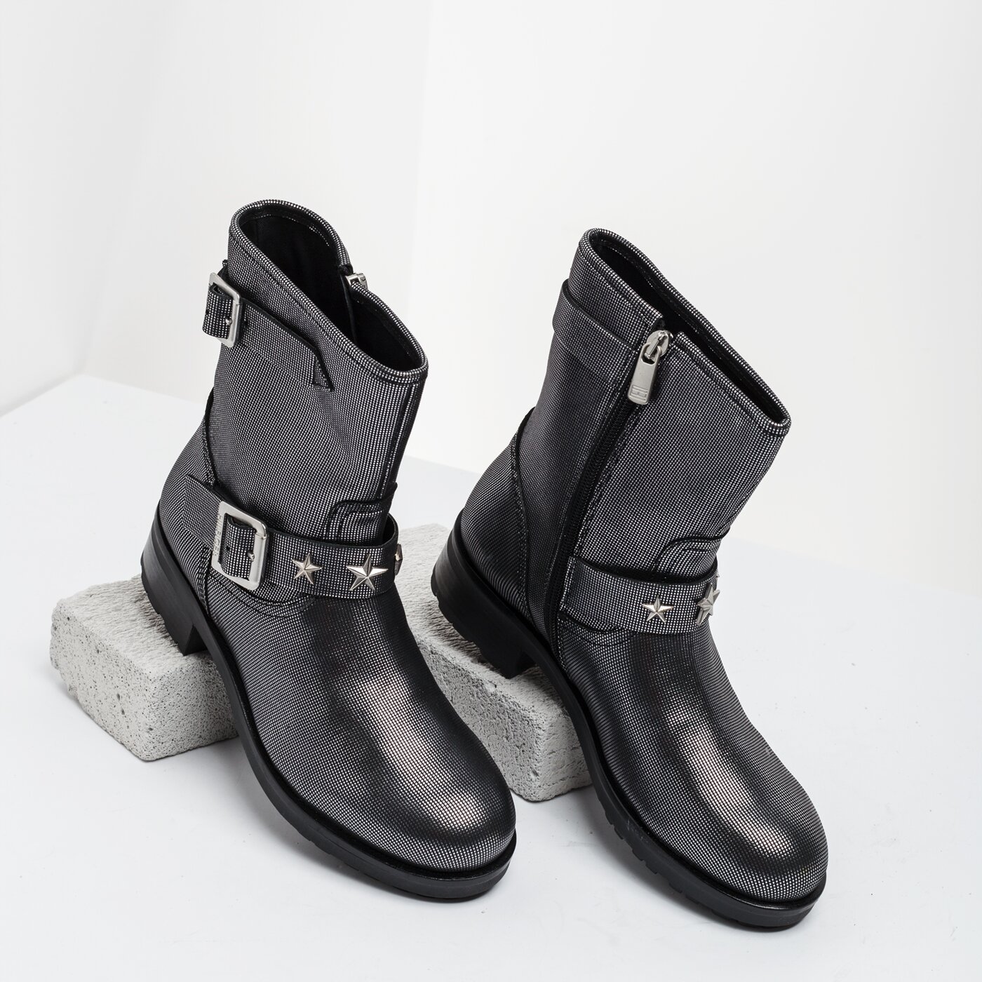 Damskie botki / sztyblety TOMMY HILFIGER JILL 2Z fw0fw03764015 kolor srebrny