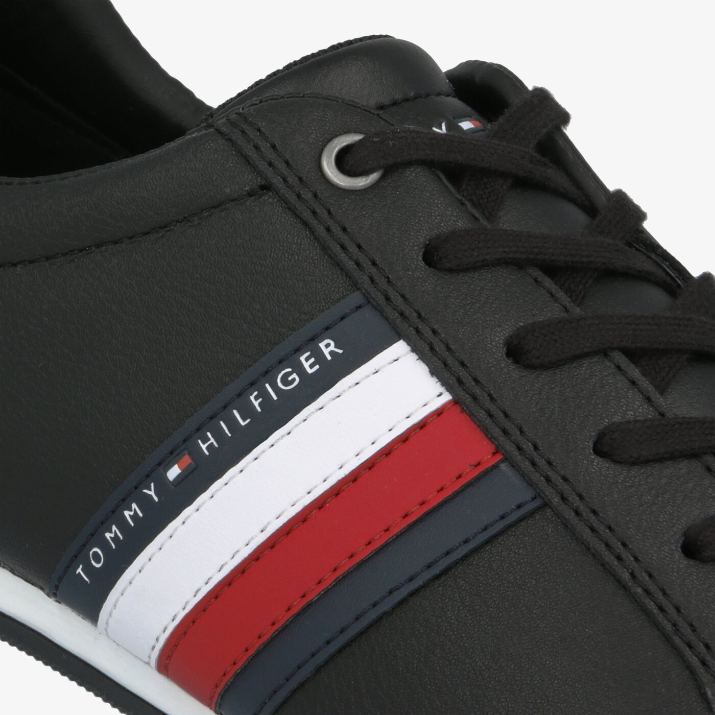 Męskie sneakersy (buty) TOMMY HILFIGER CORPORATE MATERIAL MIX CUPSOLE fm0fm02665bds kolor czarny