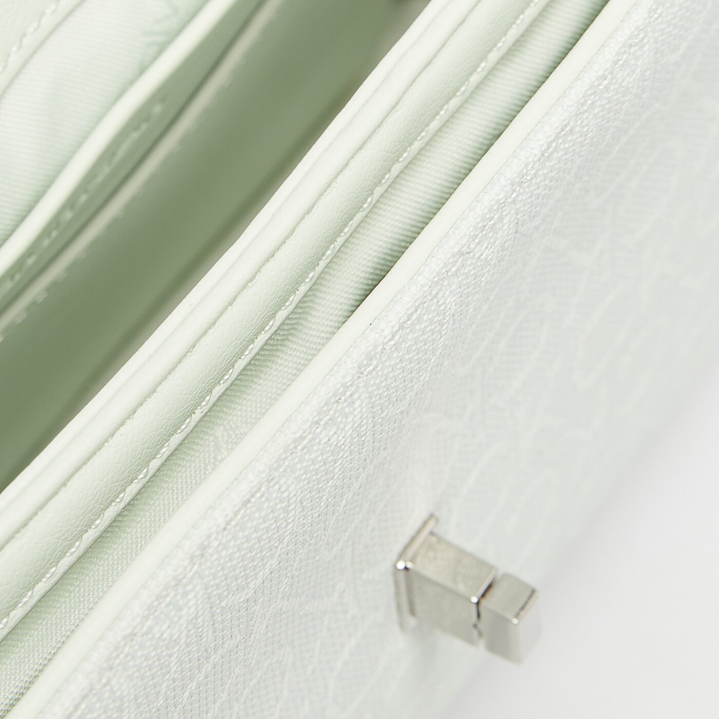 Damska torebka CALVIN KLEIN TOREBKA RE-LOCK CONV SHOULDER BAGJCQ k60k611755lia kolor niebieski