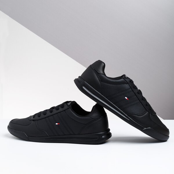Męskie sneakersy (buty) TOMMY HILFIGER LIGHTWEIGHT LEATHER SNEAKER fm0fm02740bds kolor czarny