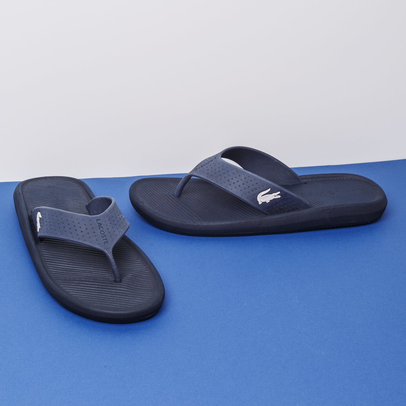 Męskie klapki LACOSTE CROCO SANDAL 219 1 CMA 737cma0015092 kolor granatowy