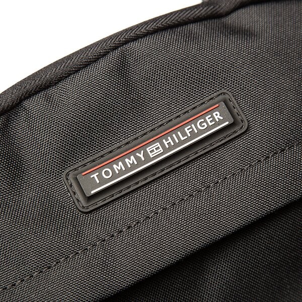 TOMMY HILFIGER TORBA CROSSOVER am0am01179002 kolor czarny