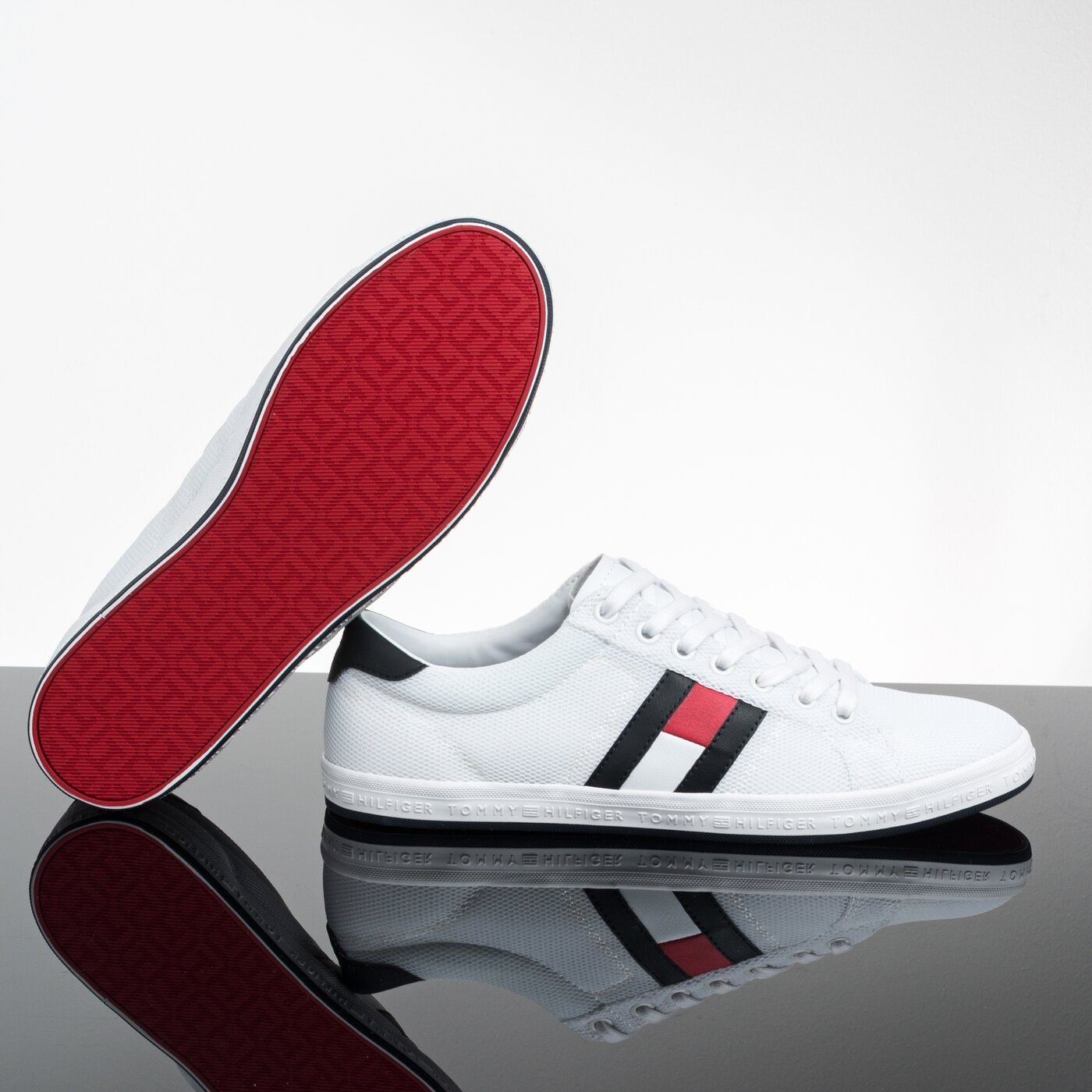 Męskie trampki TOMMY HILFIGER HOWELL 7D2 fm0fm02202100 kolor biały