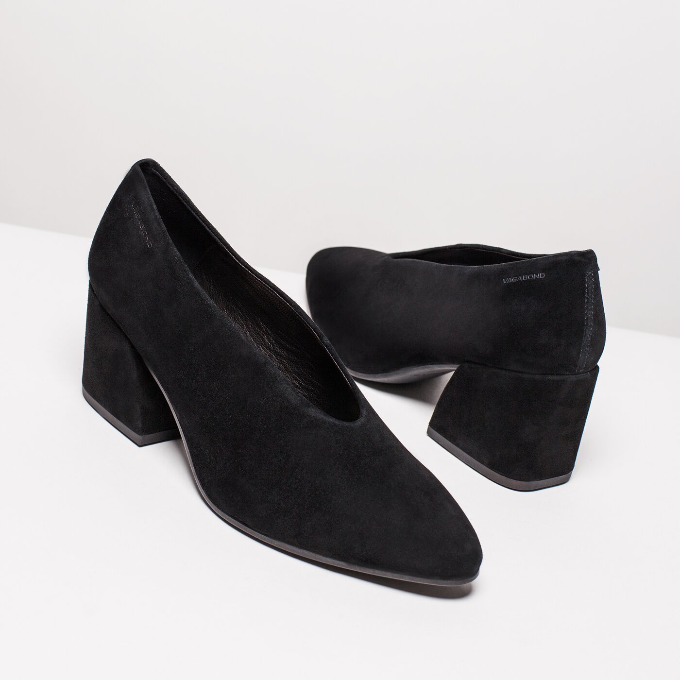 Damskie szpilki / czółenka VAGABOND OLIVIA 441704020 kolor czarny