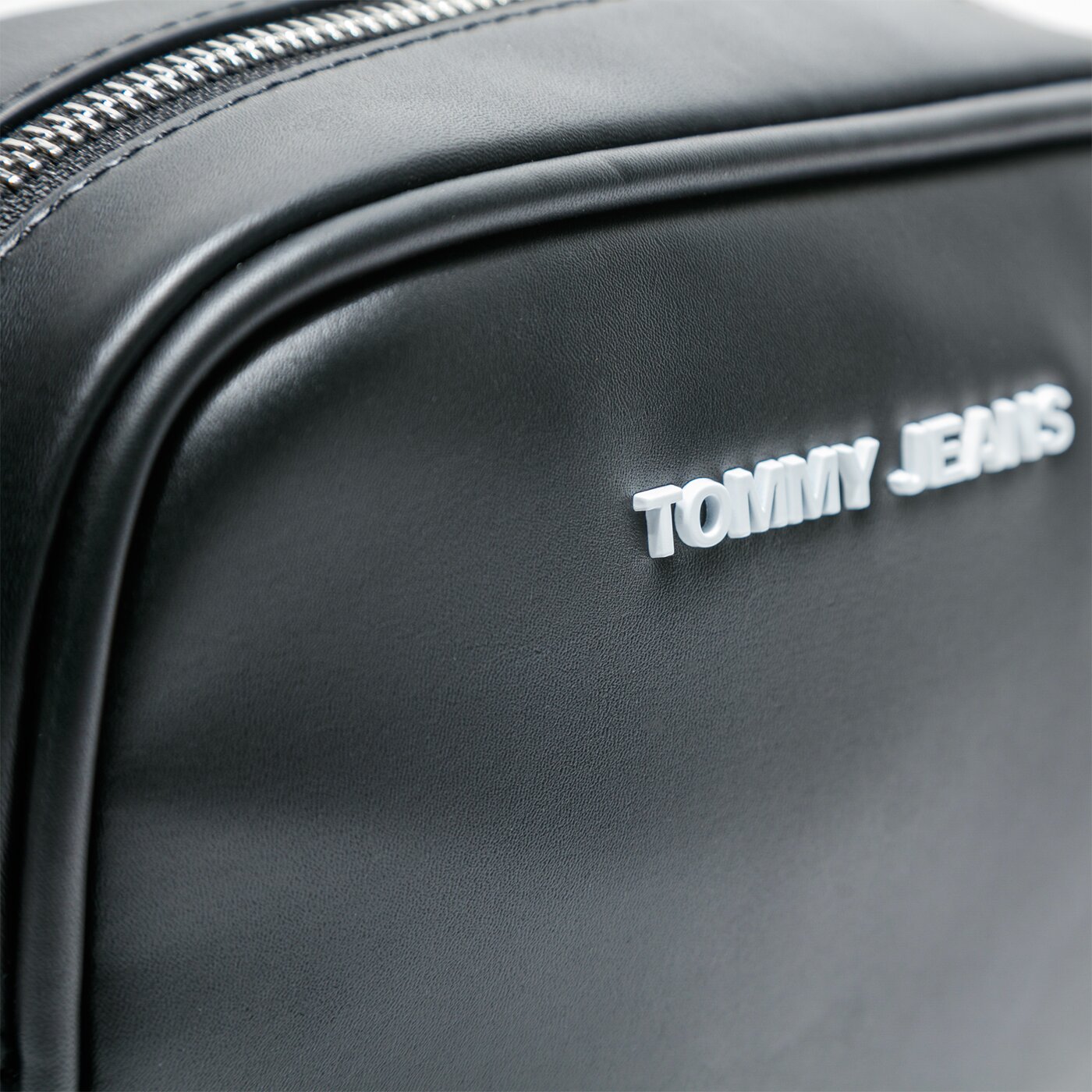 Damska torebka TOMMY HILFIGER TOREBKA TJW FEMME PU CROSSOVER aw0aw08959bds kolor czarny