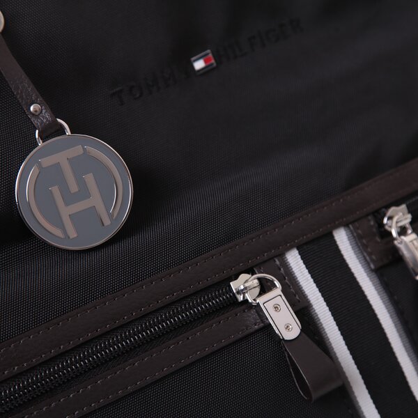 TOMMY HILFIGER TORBA PETRA TOTE [BLACK] bw56924799990 kolor czarny