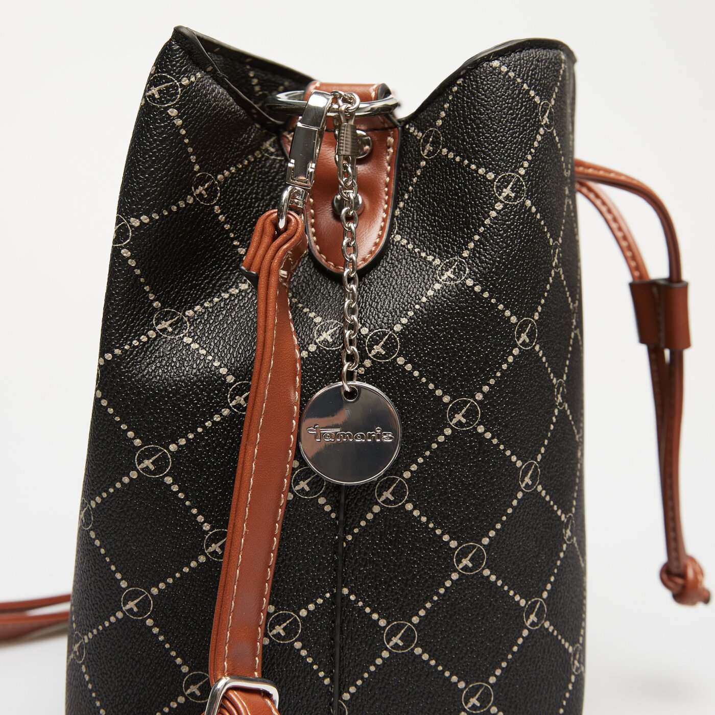 Damska torebka TAMARIS TOREBKA TAS ANASTASIA CLASSIC 30902100 kolor czarny