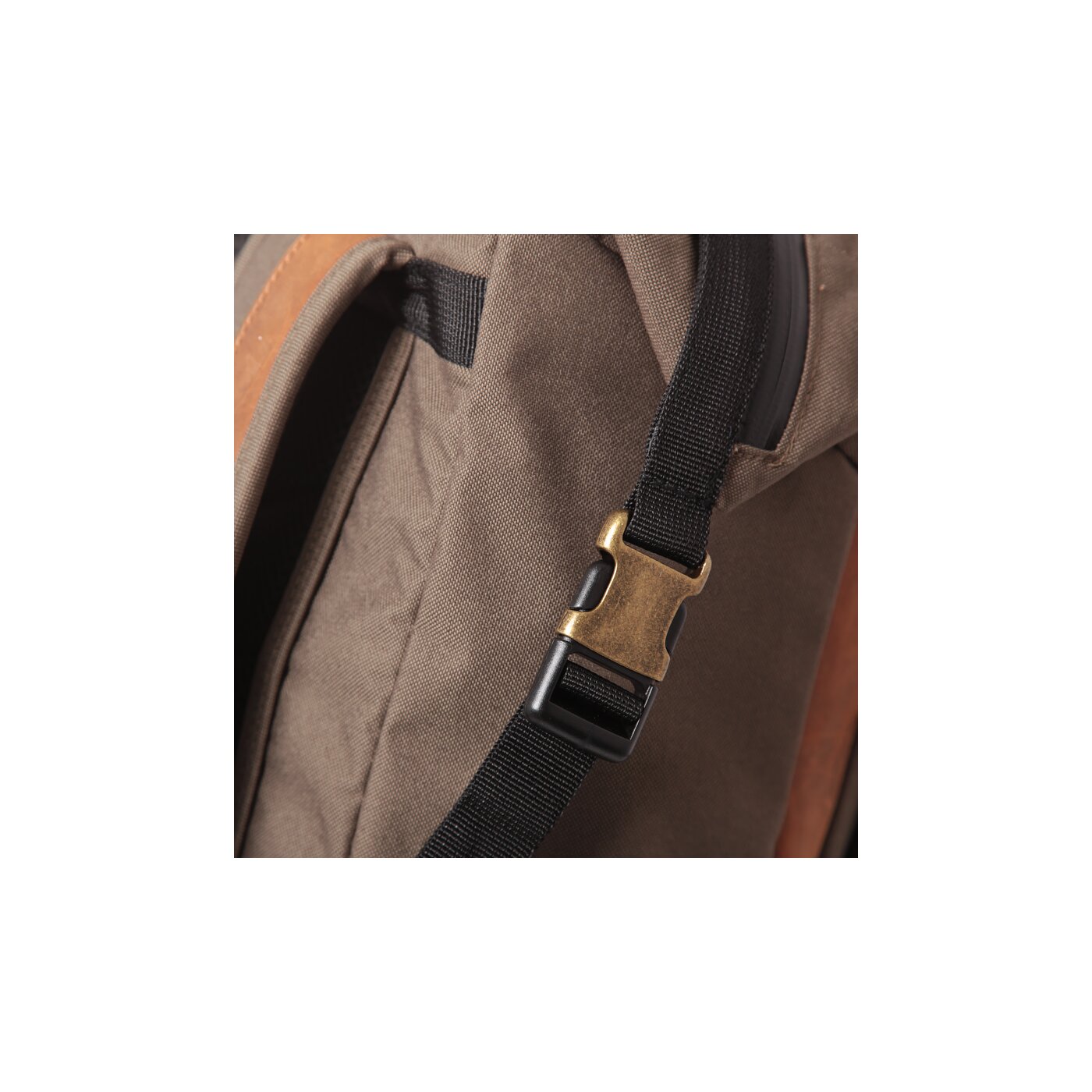 Damski plecak TIMBERLAND PLECAK 32L WATERPROOF BACKPACK j0955901 kolor brązowy