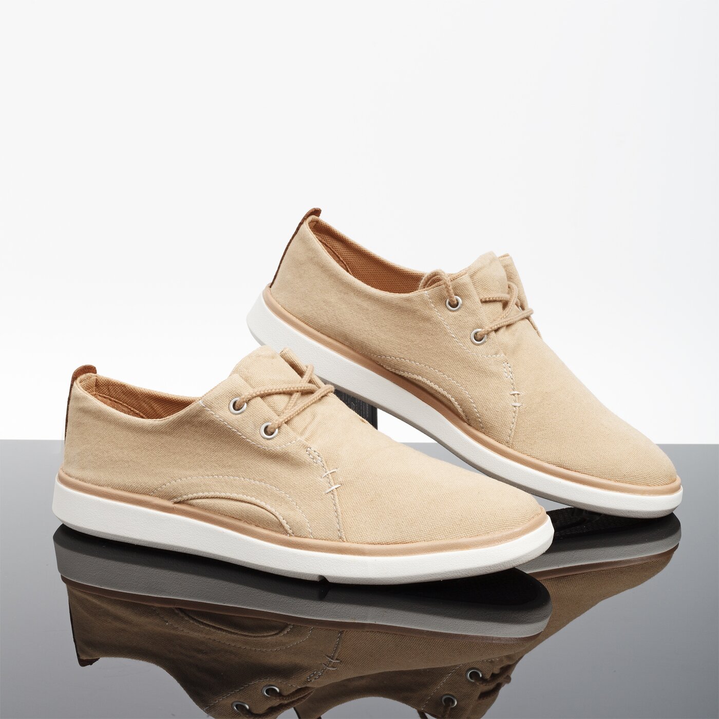 Męskie półbuty TIMBERLAND GATEWAY PIER CASUAL OXFORD tb0a21mck381 kolor beżowy