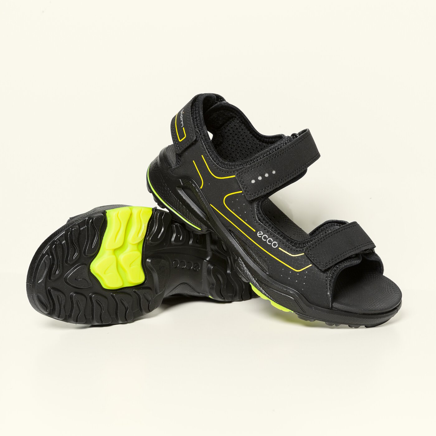 Dziecięce sandały / klapki ECCO BIOM SANDAL 70359351052 kolor czarny