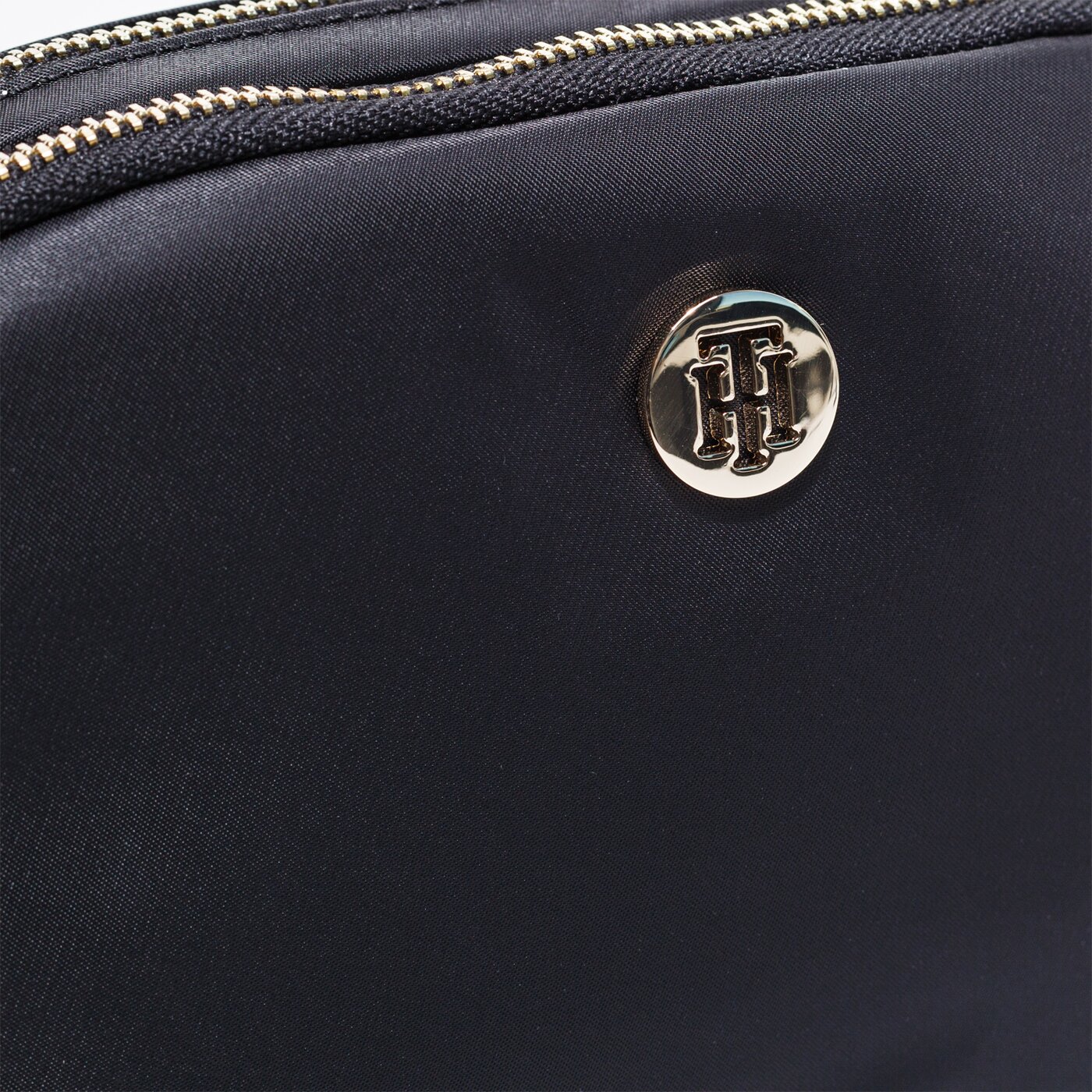 Damska torebka TOMMY HILFIGER TOREBKA POPPY CROSSOVER aw0aw088260gj kolor czarny