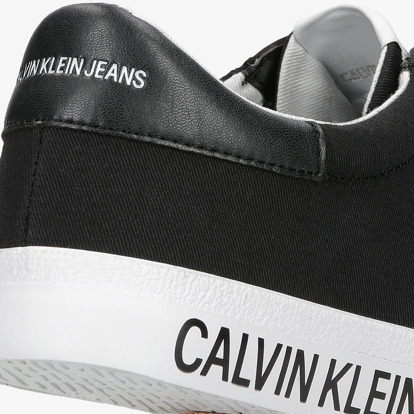 Damskie trampki CALVIN KLEIN LOW PROFILE SNEAKER LACEUP yw0yw00057bds kolor czarny