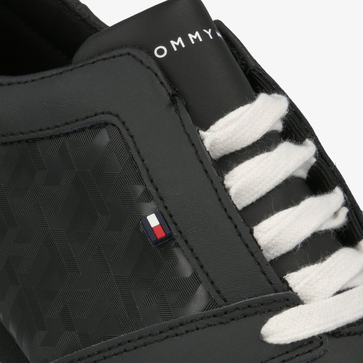 Damskie sneakersy (buty) TOMMY HILFIGER TOMMY JACQUARD FLATFORM SNEAKER fw0fw04680bds kolor czarny