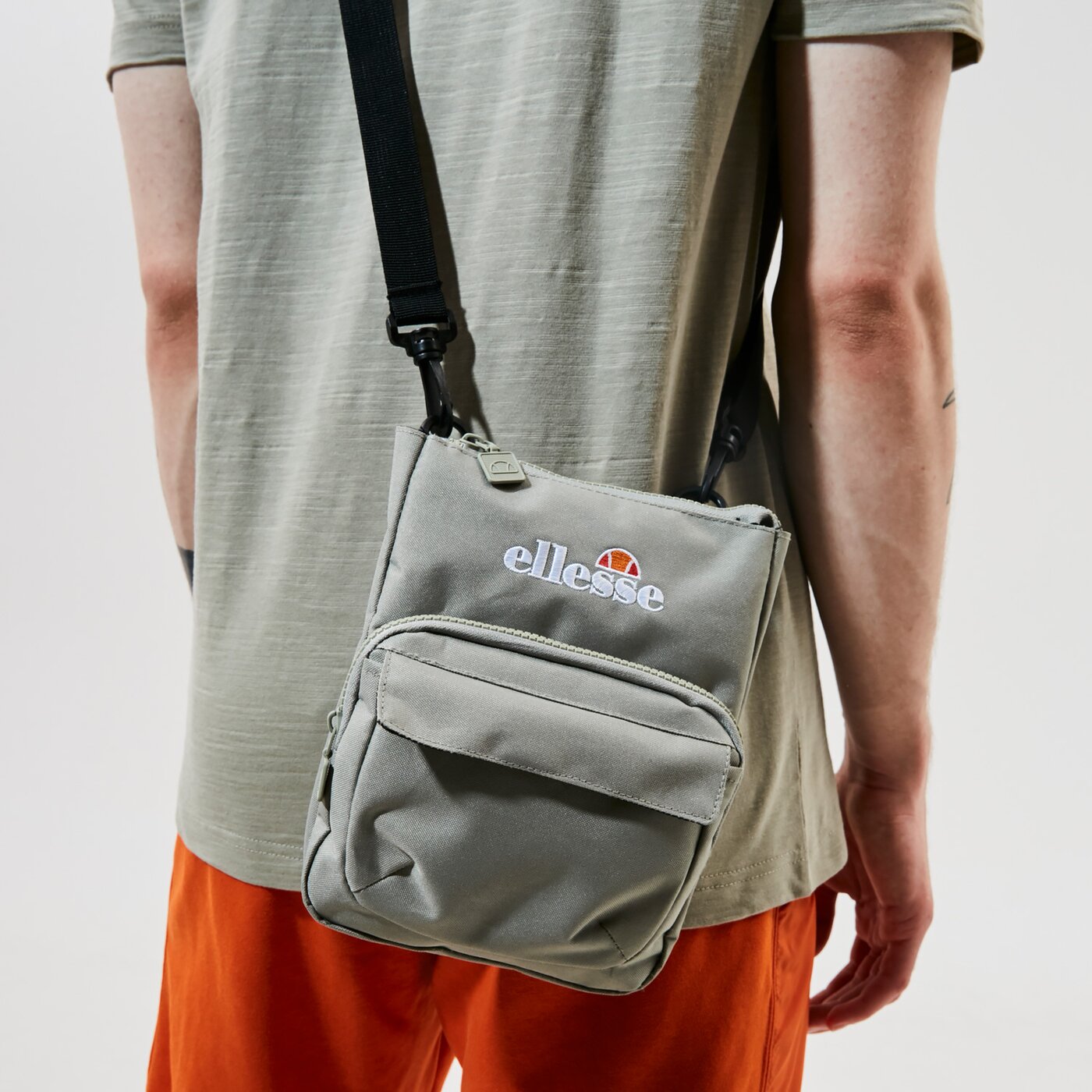 Damska torebka ELLESSE TOREBKA MALLA SMALL ITEM BAG KHA saja1942506 kolor khaki