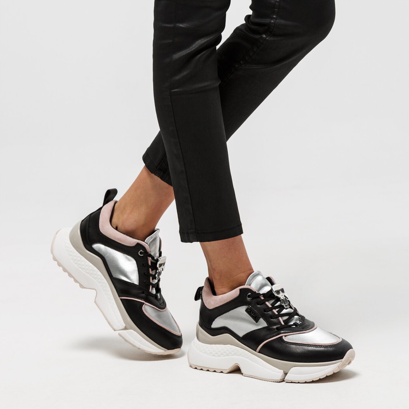 Damskie sneakersy (buty) KARL LAGERFELD AVENTUR LUX LTHR LACE SHOE kl6163040m kolor multicolor