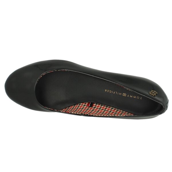 Damskie baleriny (buty) TOMMY HILFIGER ADRIANA 2 C fw56815922403 kolor czarny