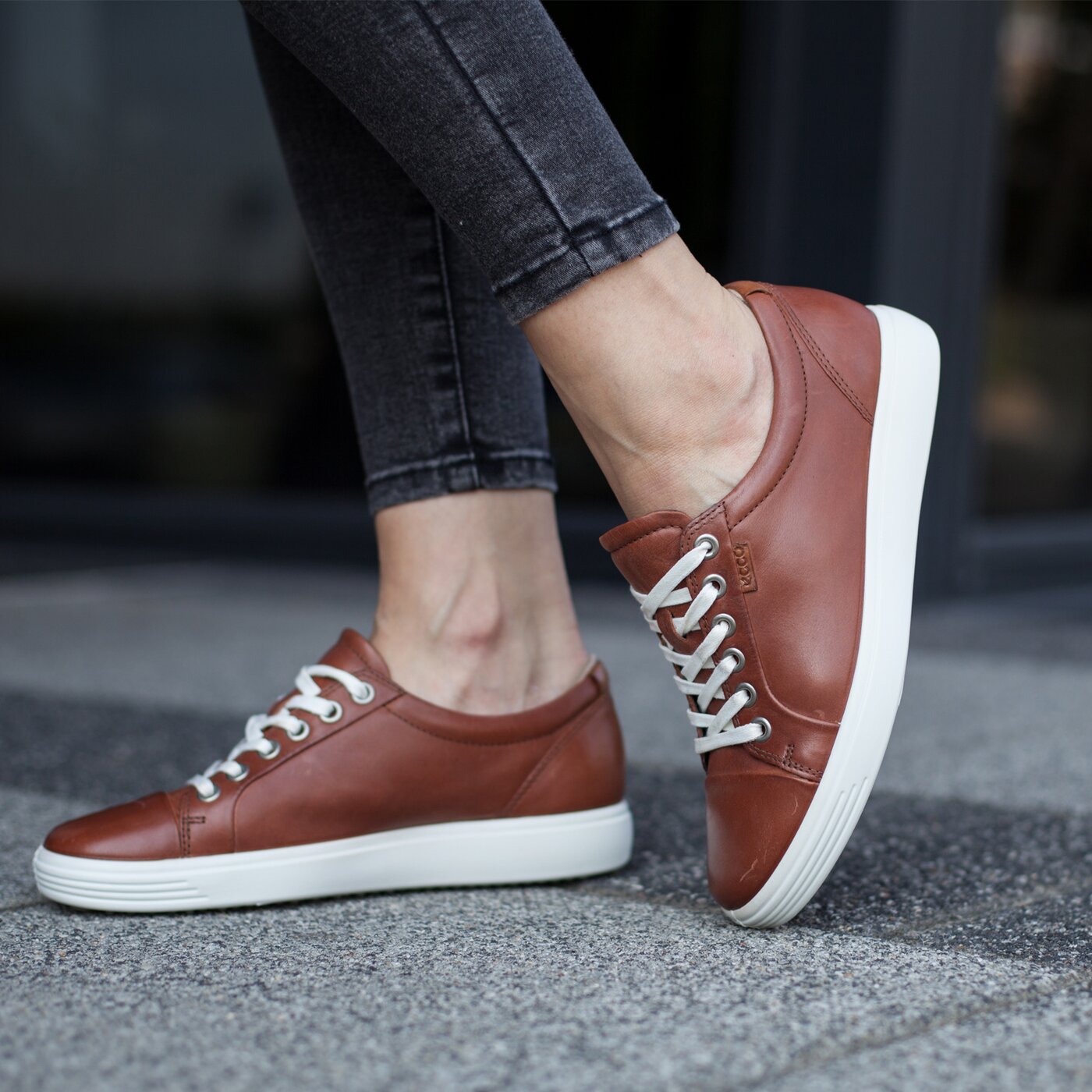 Damskie trampki ECCO SOFT 7 LADIES 43000301195 kolor brązowy