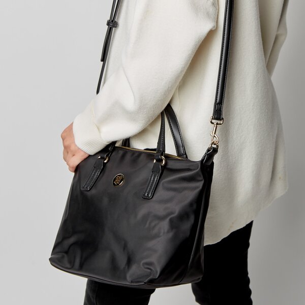 Damska torebka TOMMY HILFIGER TOREBKA POPPY SMALL TOTE aw0aw09697bds kolor czarny
