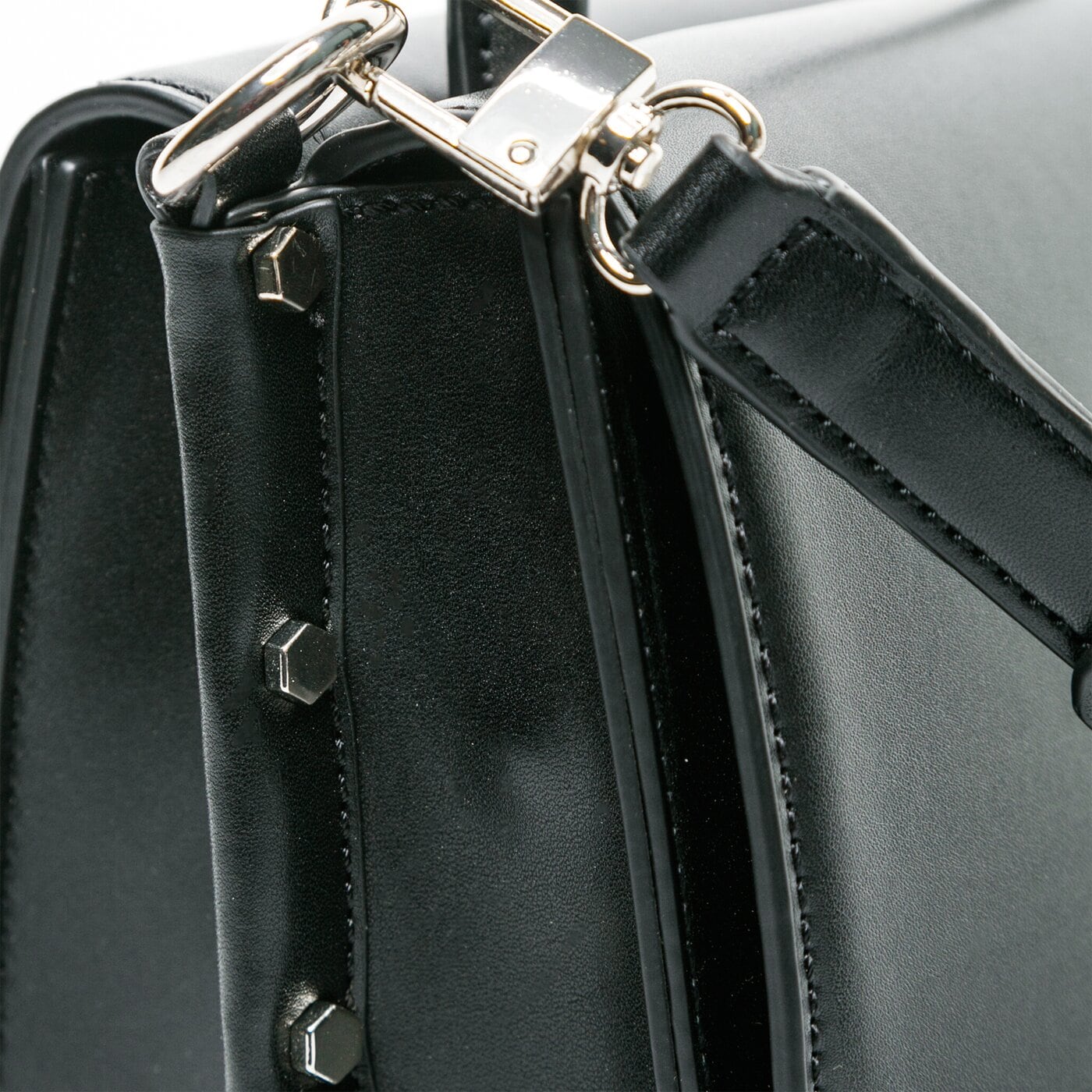 Damska torebka GUESS TOREBKA TIA DOUBLE FLAP CROSSBODY hwvg7880180bla kolor czarny