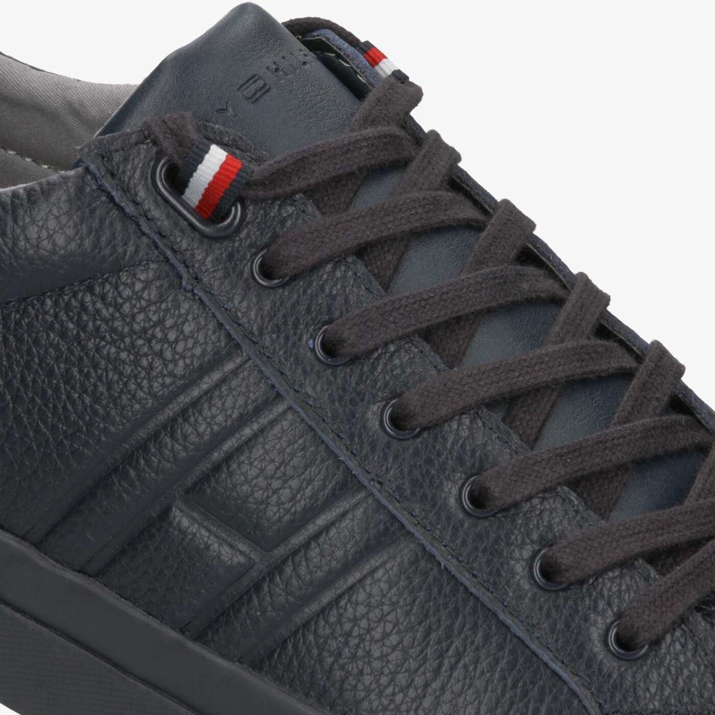 Męskie trampki TOMMY HILFIGER PREMIUM WINTER VULCANIZED fm0fm02373403 kolor granatowy