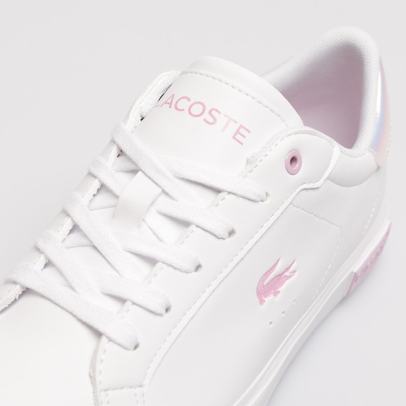 Dziecięce sneakersy (buty) LACOSTE POWERCOURT 222 2 SUJ 744suj001821g kolor biały