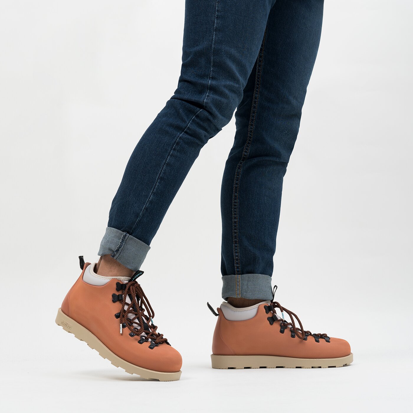 Męskie buty outdoor (trekkingowe) NATIVE FITZSIMMONS CITYLITE BLOOM 31106848-2210 kolor pomarańczowy