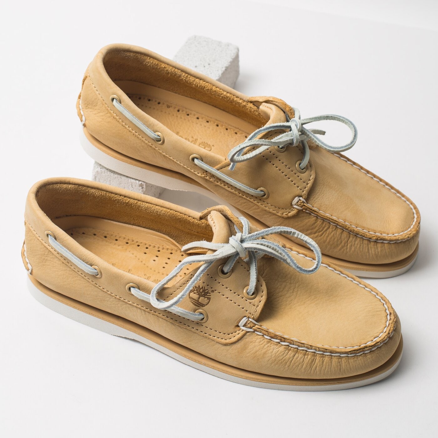 Męskie mokasyny TIMBERLAND CLASSIC BOAT 2 EYE ca1lko kolor żółty