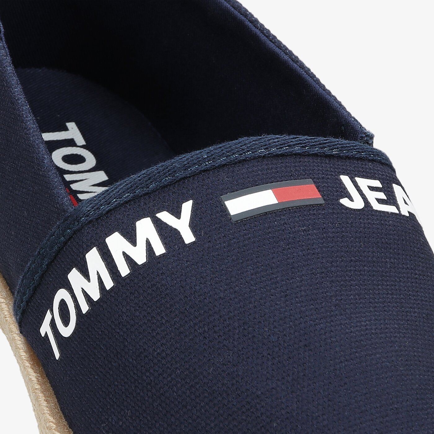 Męskie półbuty TOMMY HILFIGER TOMMY JEANS LOGO ESPADRILLE em0em00676c87 kolor granatowy