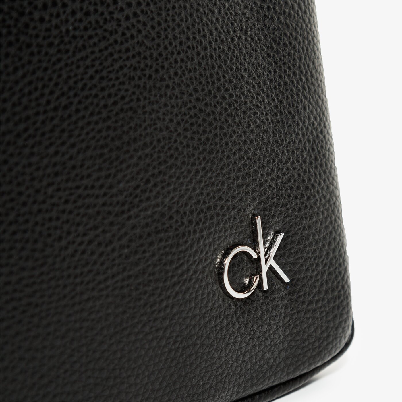 CALVIN KLEIN TORBA CK DIRECT MINI FLAT CROSSOVER k50k504815bds kolor czarny
