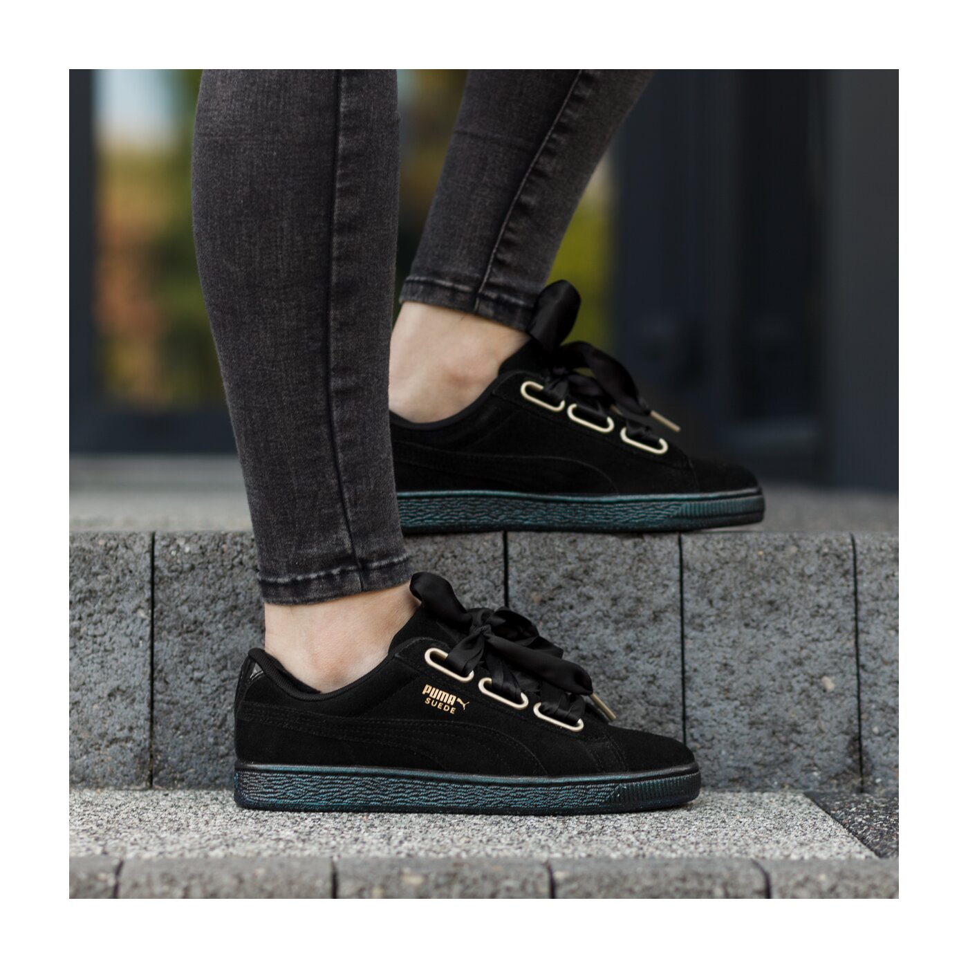 Damskie sneakersy (buty) PUMA SUEDE HEART SATIN 36271403 kolor czarny