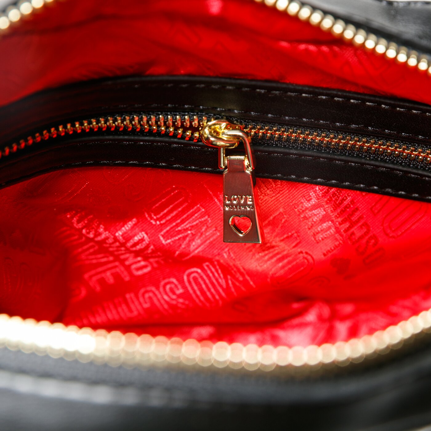 Damska torebka LOVE MOSCHINO TOREBKA CROSSBODY BAG jc4207pp0cka0000 kolor czarny