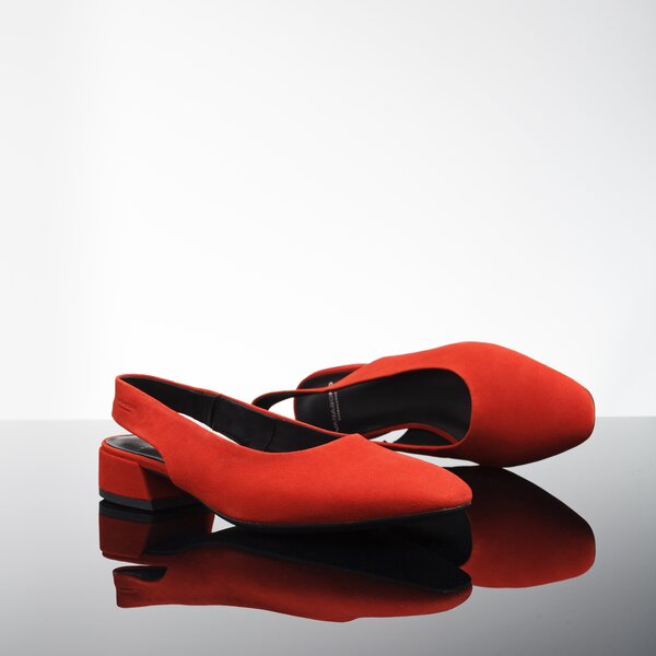 Damskie baleriny (buty) VAGABOND JOYCE 4708-140-46 kolor czerwony