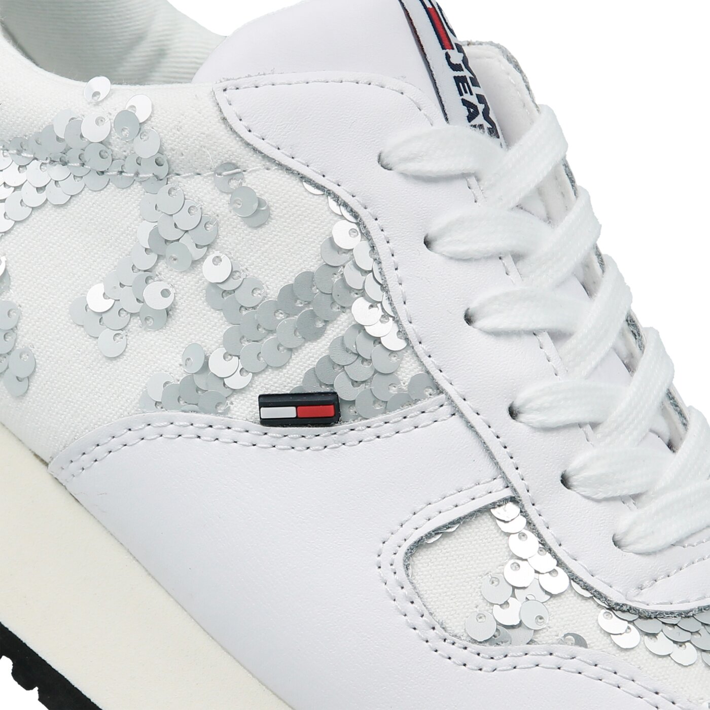 Damskie sneakersy (buty) TOMMY HILFIGER TOMMY JEANS SEQUIN SNEAKER en0en00190100 kolor biały