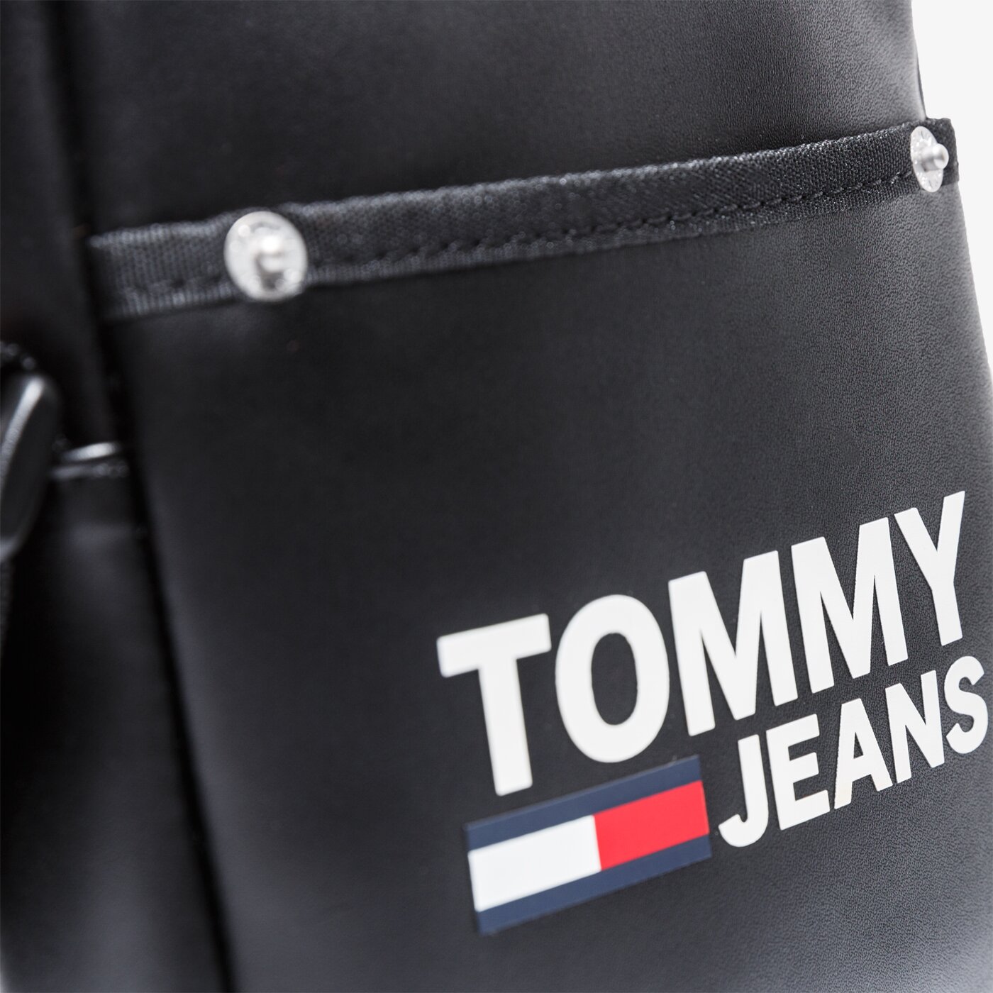 TOMMY HILFIGER TORBA TJM COOL CITY MINI REPORTER am0am05527bds kolor czarny