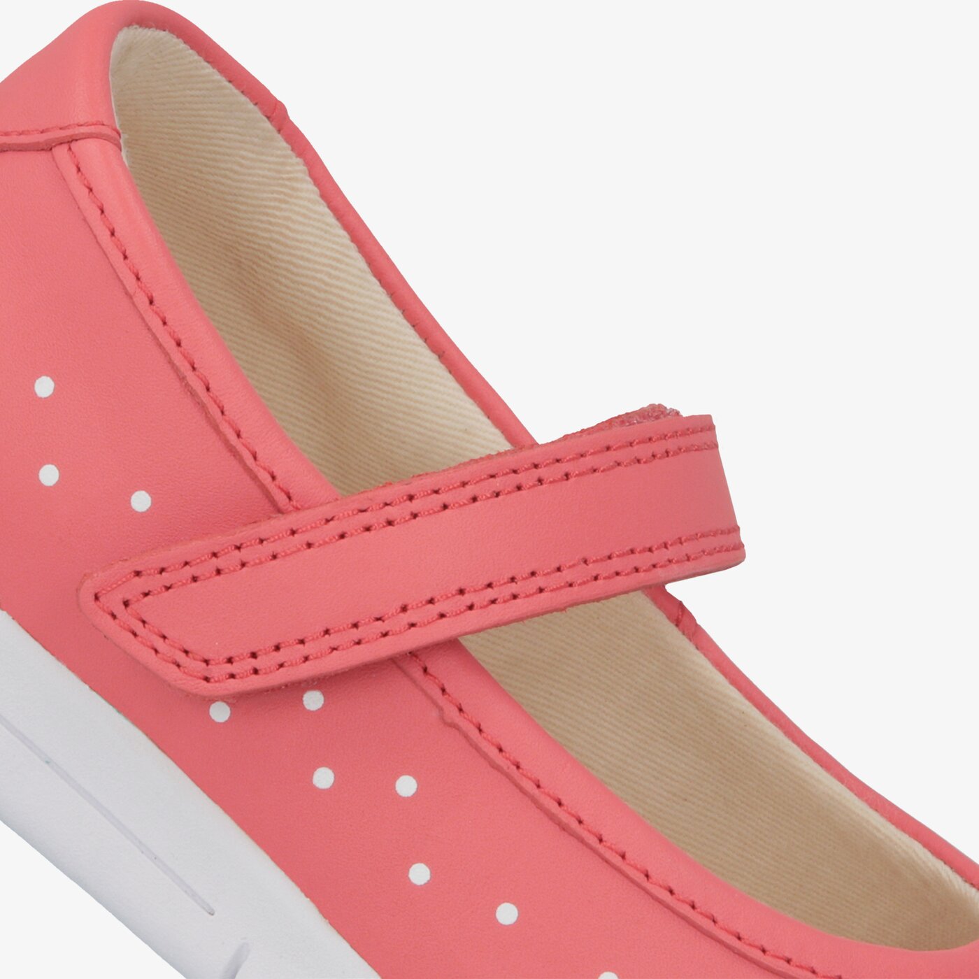 Dziecięce sandały / klapki CLARKS EMERY HALO T 26141170 kolor czerwony